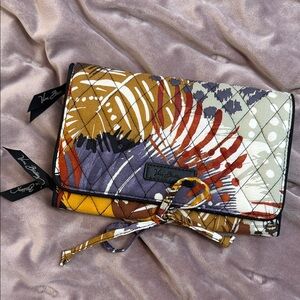 Vera Bradley Painted Feathers Quilted Jewelry Travel Clutch